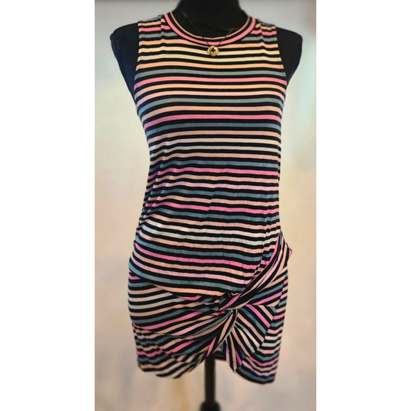 Striped Sleeveless Tunic Dress with Knot Detail - Picture 3 of 4
